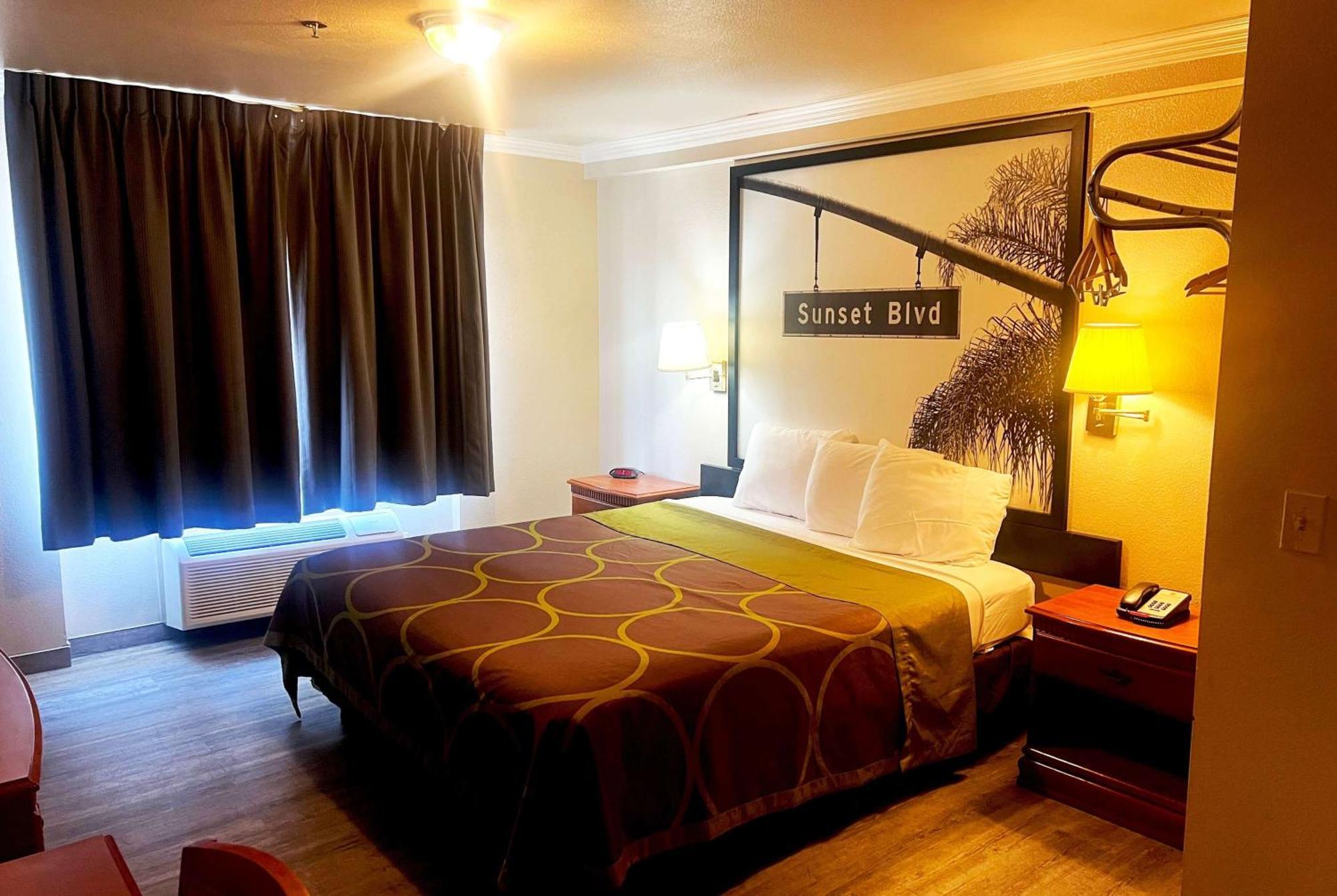 Motel Super 8 By Wyndham Hollywood/La Area à Los Angeles Extérieur photo